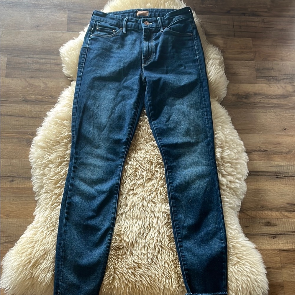 Women's Blue Jeans. Mother brand